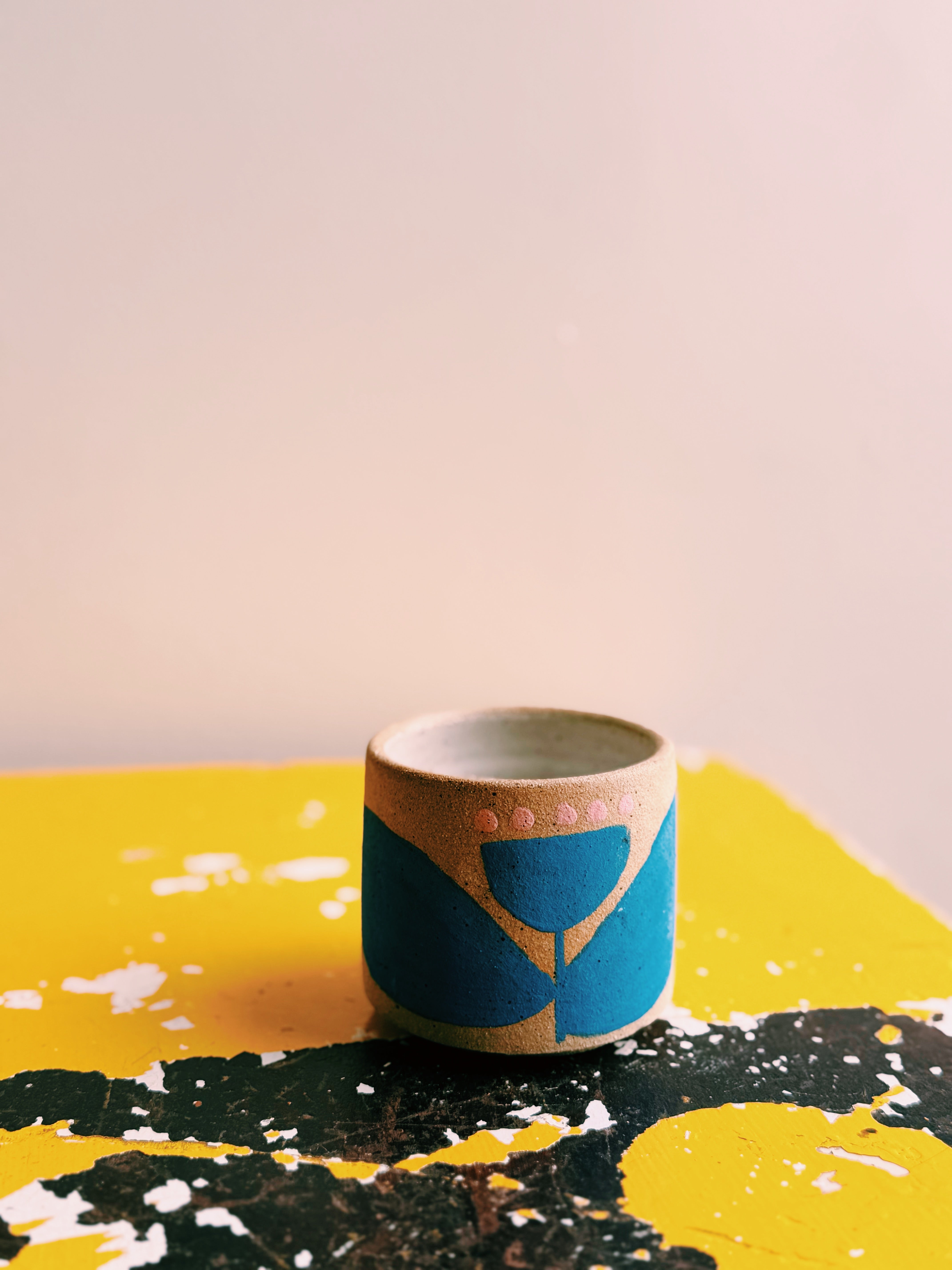 dot flower cup