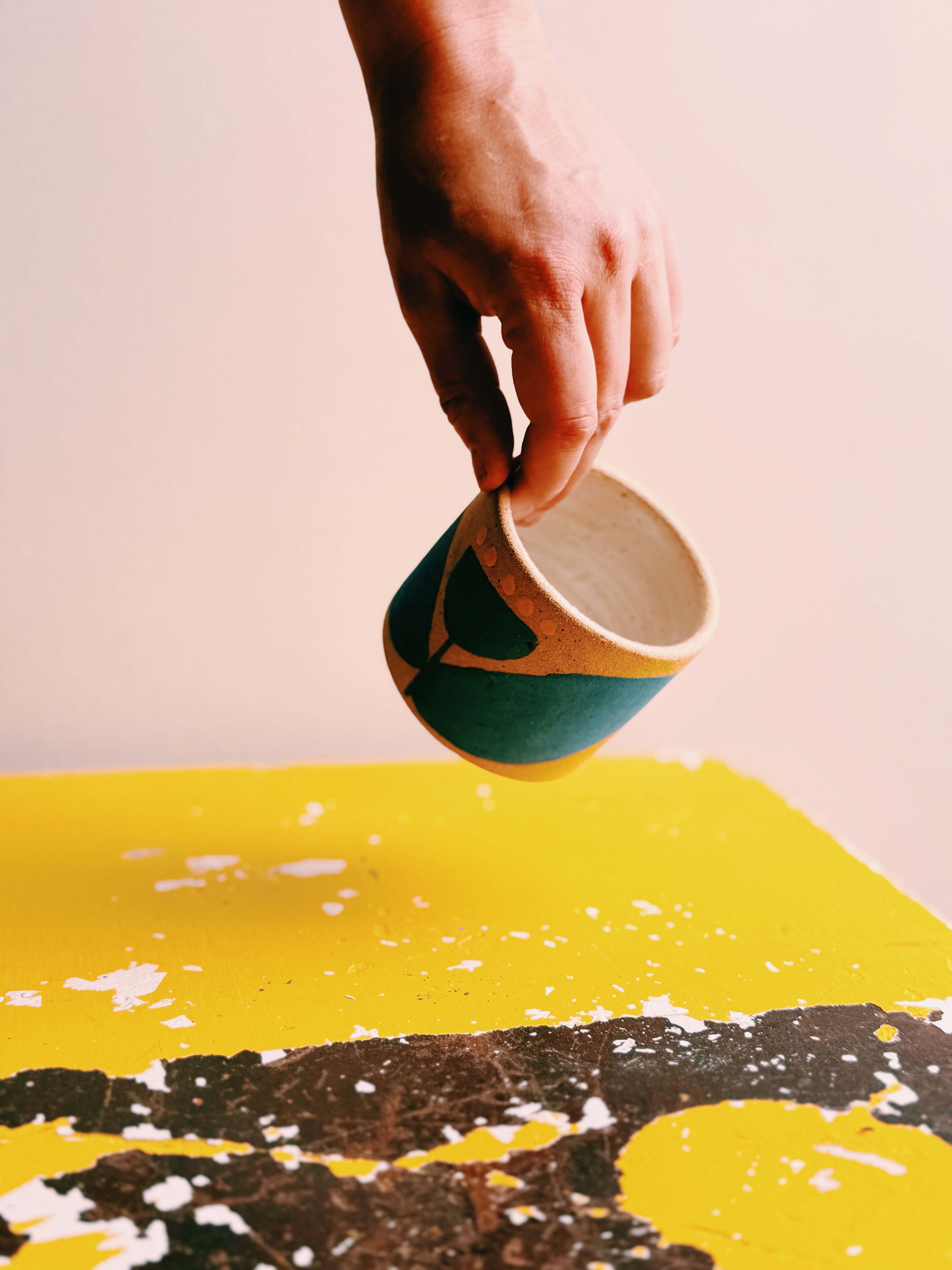 dot flower cup
