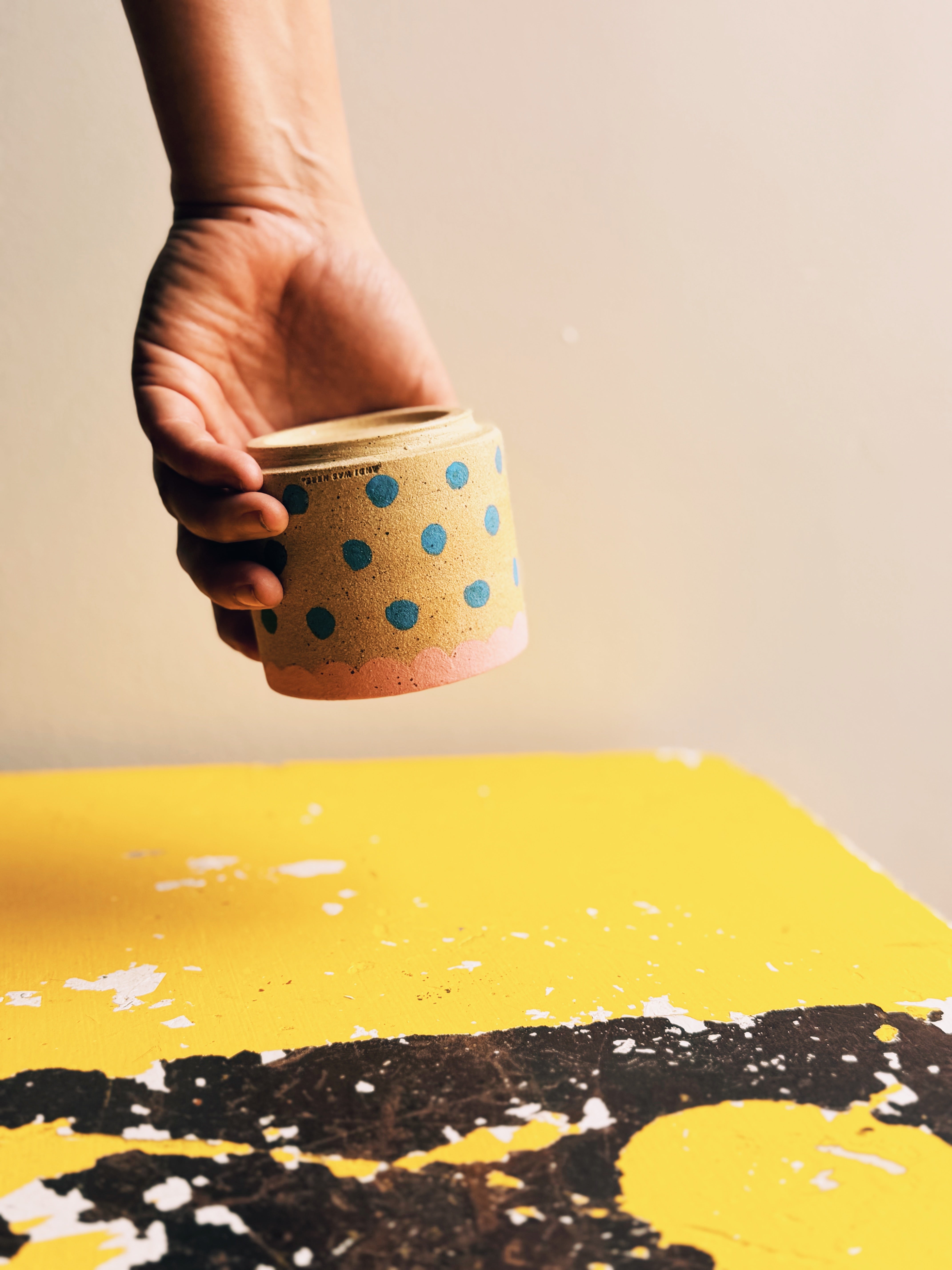 ruffled polkadots cup